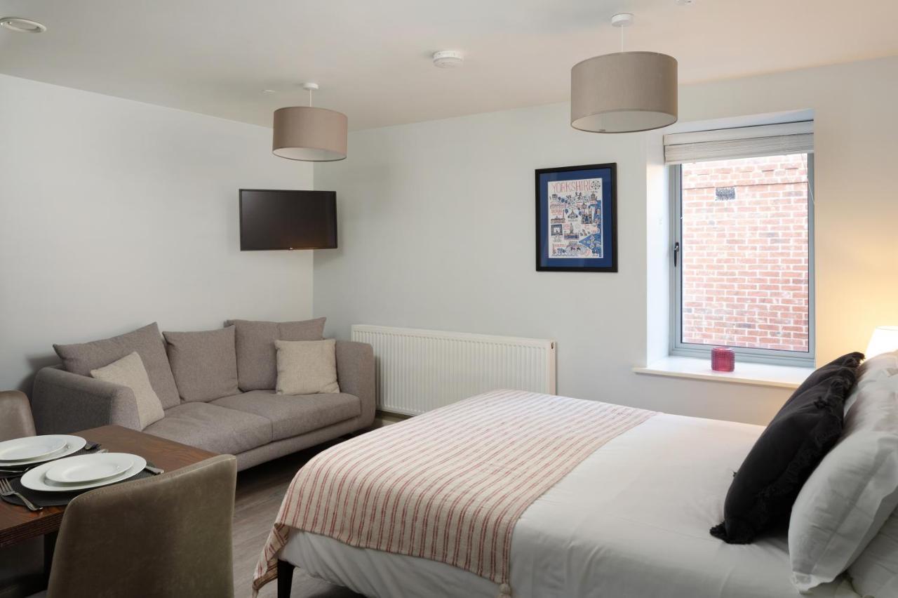 The Falcon Tap Boutique Inn York Extérieur photo