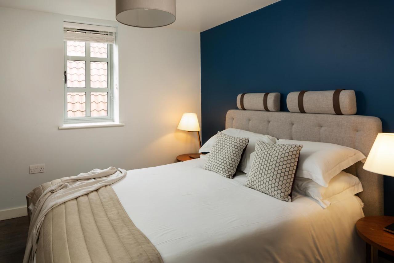 The Falcon Tap Boutique Inn York Extérieur photo